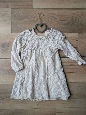 Robe dentelle zara