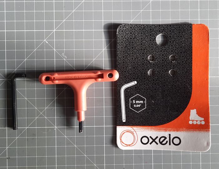 roller on-line + clé démontage roues - photo numéro 5