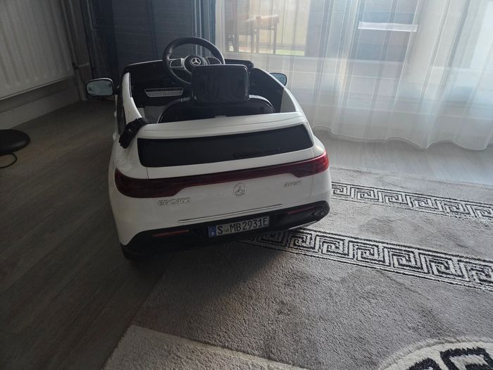 Voiture electrique enfant - photo numéro 3