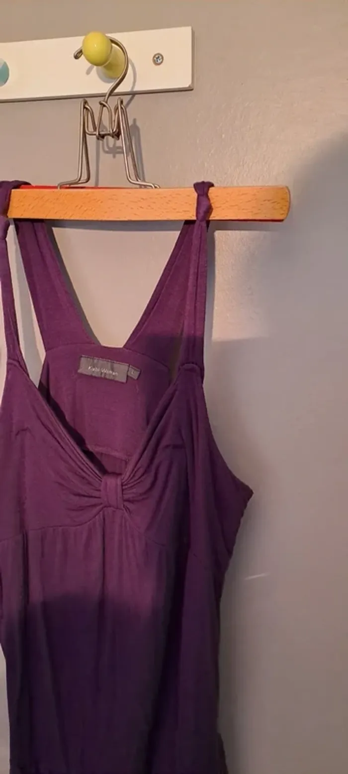 Débardeur femme violet avec un nœud sur le devant - Marque Kiabi Woman - Taille 40 - Très bon état. - photo numéro 10