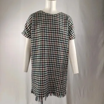 Robe courte Zara Trafaluc à carreaux pied-de-poule – taille S effet tweed A1091