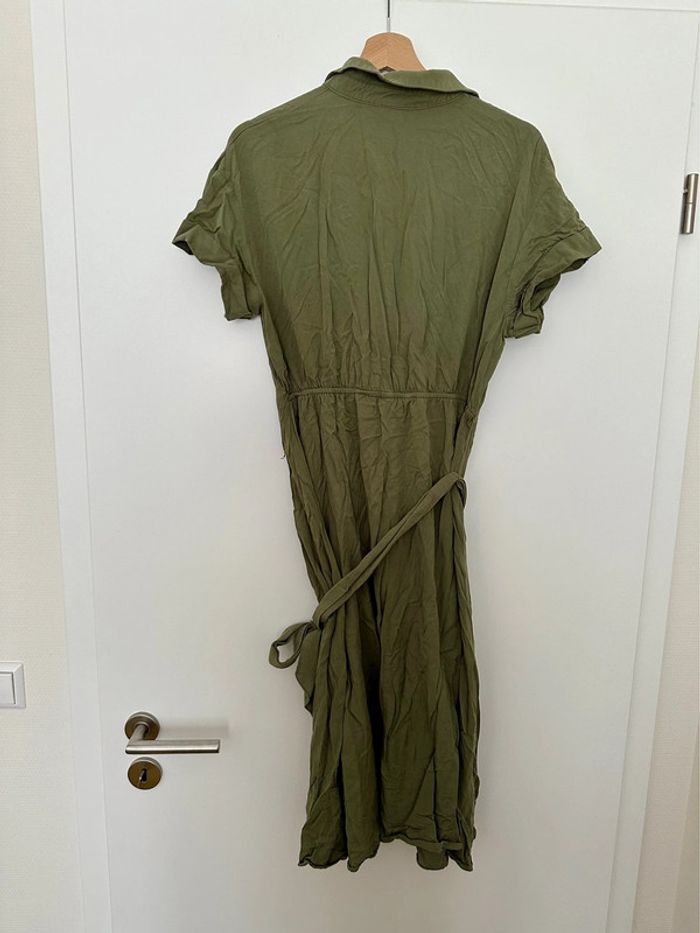 Robe kaki H&M - photo numéro 4