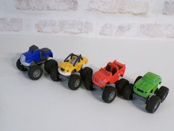 Monsters Trucks -  Blaze et les Monstres Machines  (J5)