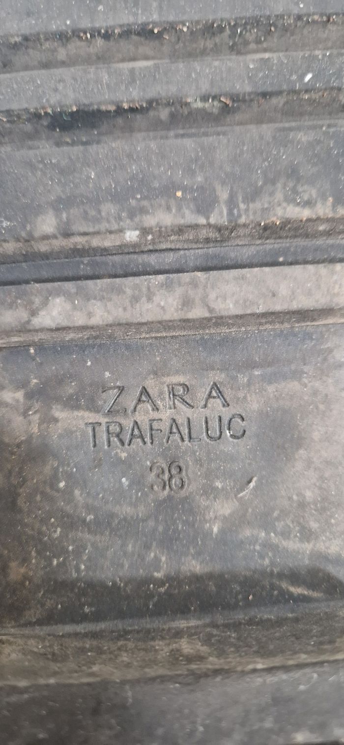 Bottes femmes ZARA - photo numéro 5