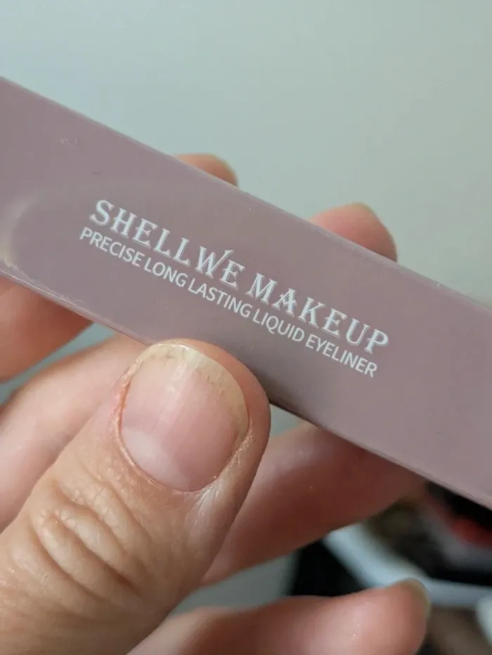 Eyeliner Shellwe makeup - photo numéro 2