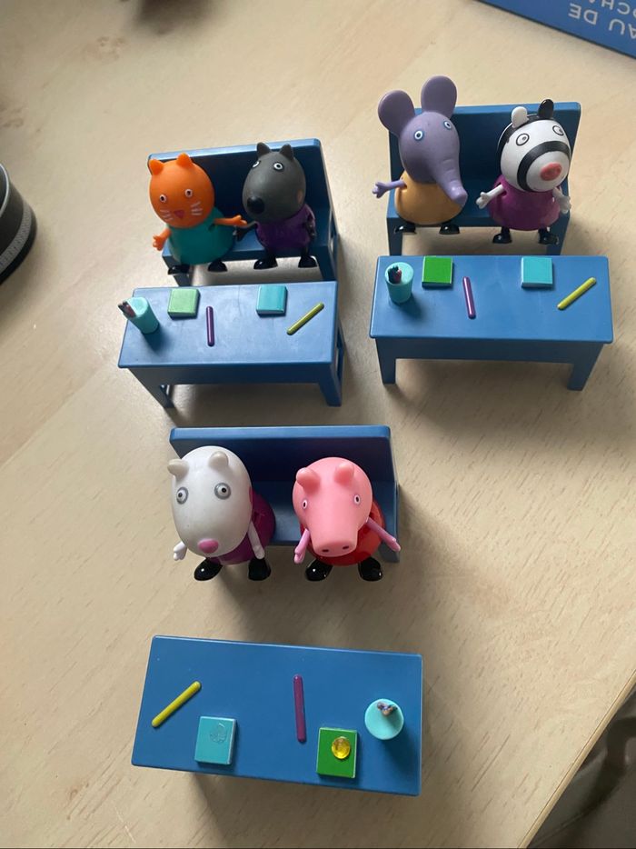 Peppa pig école et docteur - photo numéro 2