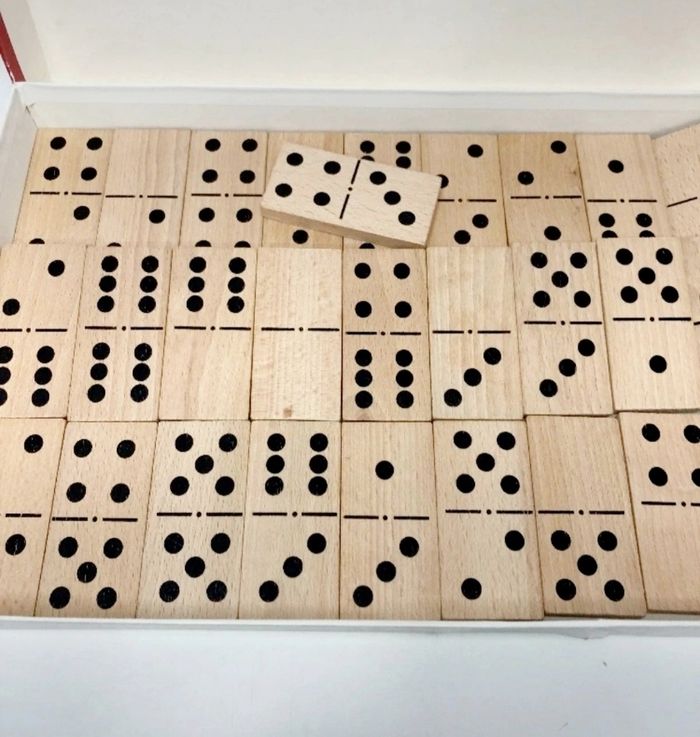 Jeu de domino en bois - photo numéro 3