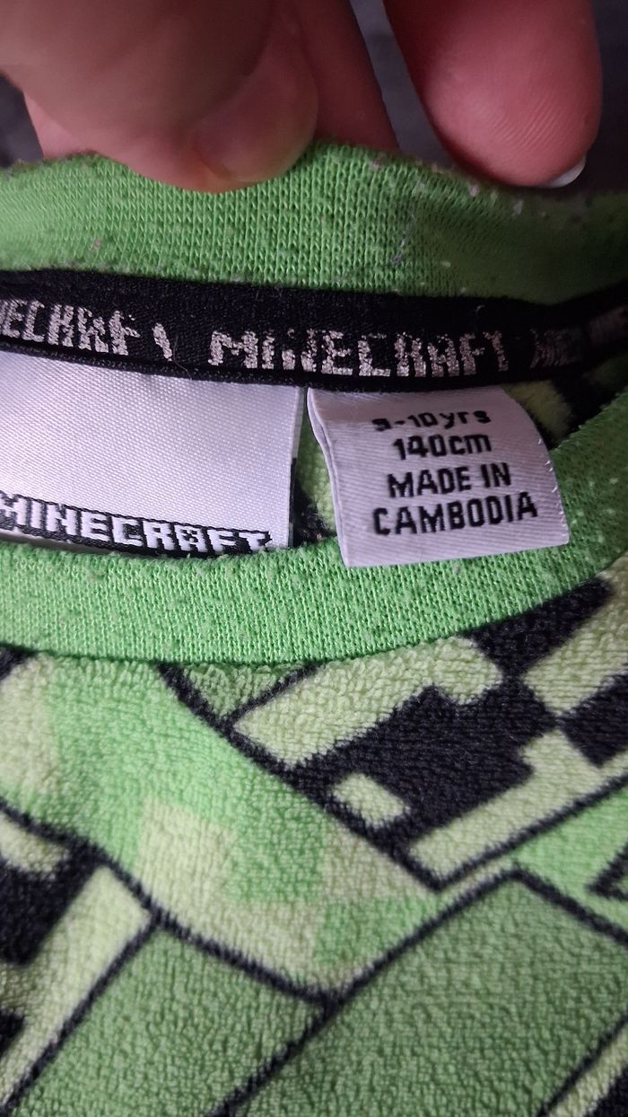 Haut Minecraft 9-10 ans - photo numéro 3