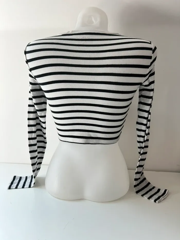 Tee shirt fille 10 12 ans H&M - photo numéro 2