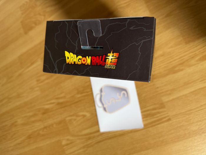 Figurine Dragon Ball Super Saiyan Blue Vegeta - photo numéro 4