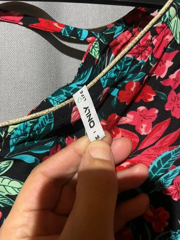 Haut fleuri only - photo numéro 3