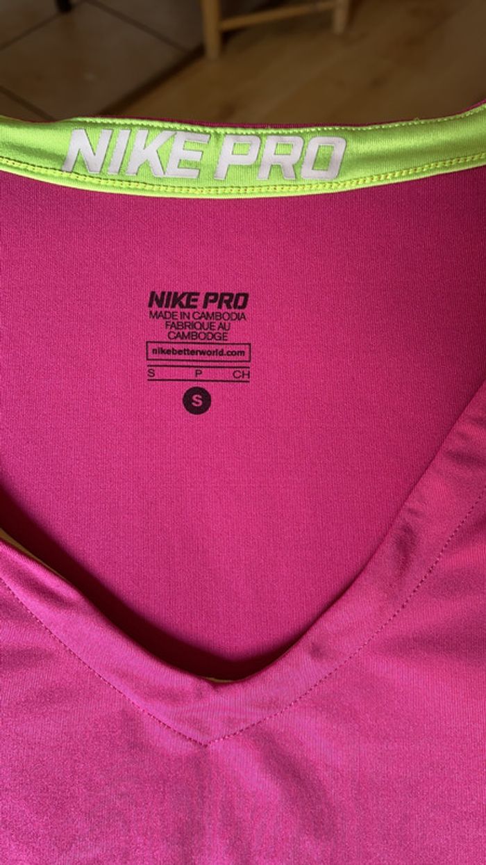 T-shirt sport Nike pro - photo numéro 2