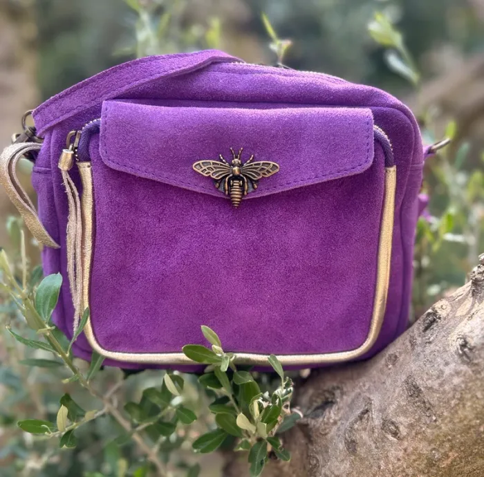 Sac bandoulière cuir violet avec fermeture abeille - photo numéro 9