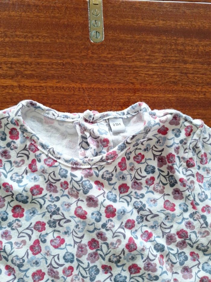 T-shirt à manches longues 23mois 👻 - photo numéro 2