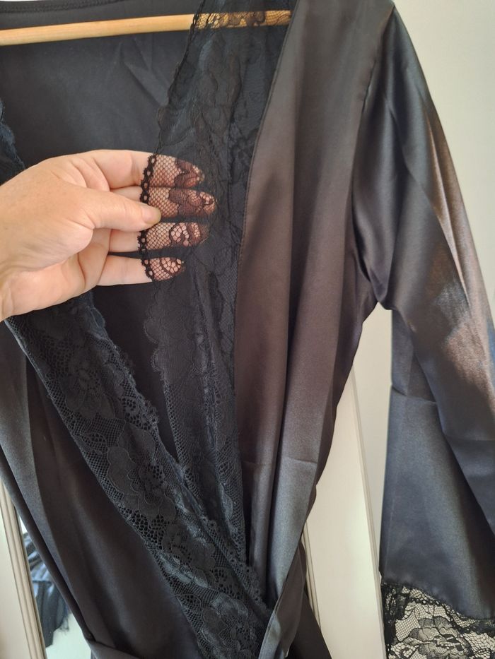 Déshabiller noir - photo numéro 2