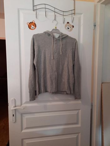 Pull gris