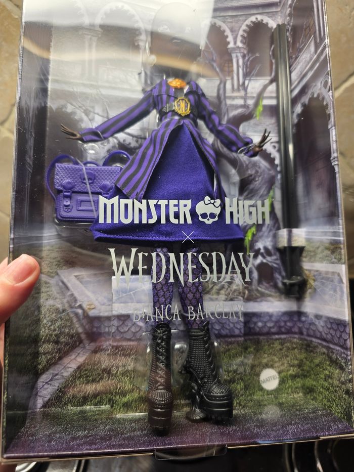 Monster high bianca barclay mercredi addams - photo numéro 3