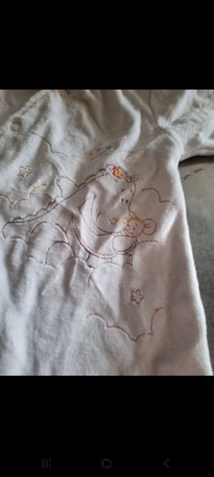 Pyjama 3 mois - photo numéro 2