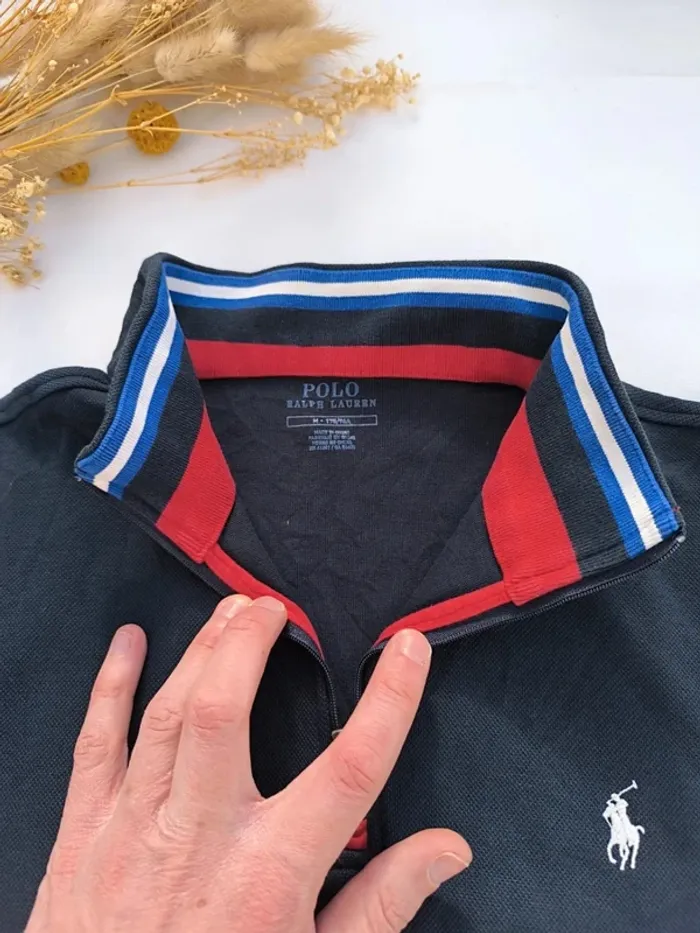 Sweat 1/4 zippé bleu marine logo blanc grosse tâche devant taille M Ralph Lauren homme - photo numéro 7