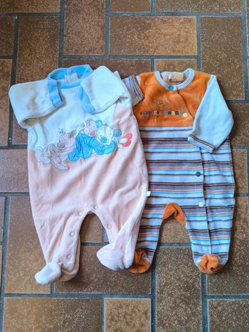 Lot 2 pyjamas velours 1m