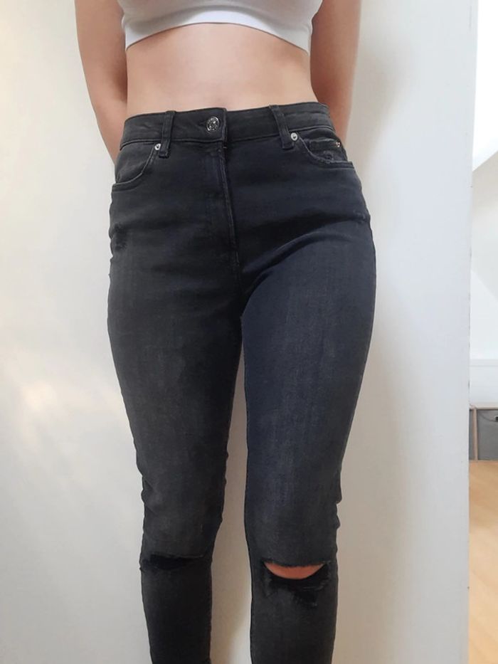 Jeans noir taille haute