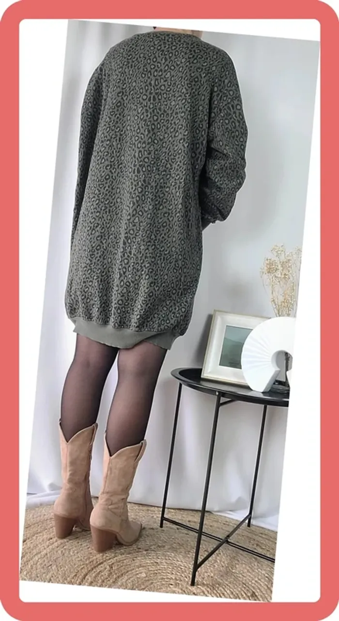 Robe-pull léopard, légère, Taille Unique, Neuve avec étiquette - photo numéro 3