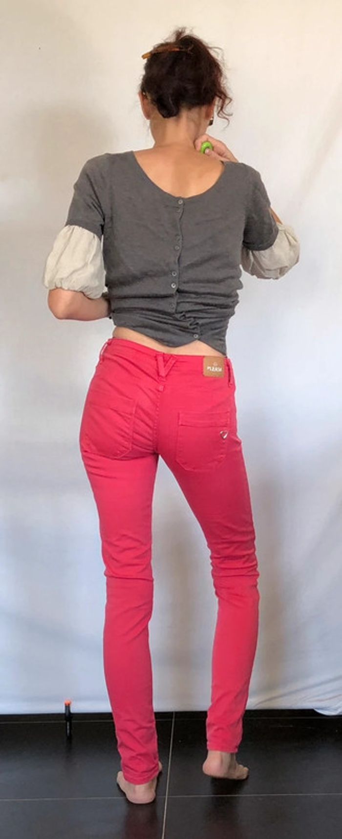 Jean rose vif taille basse slim Please taille Small / 34 36 très bon état - photo numéro 12