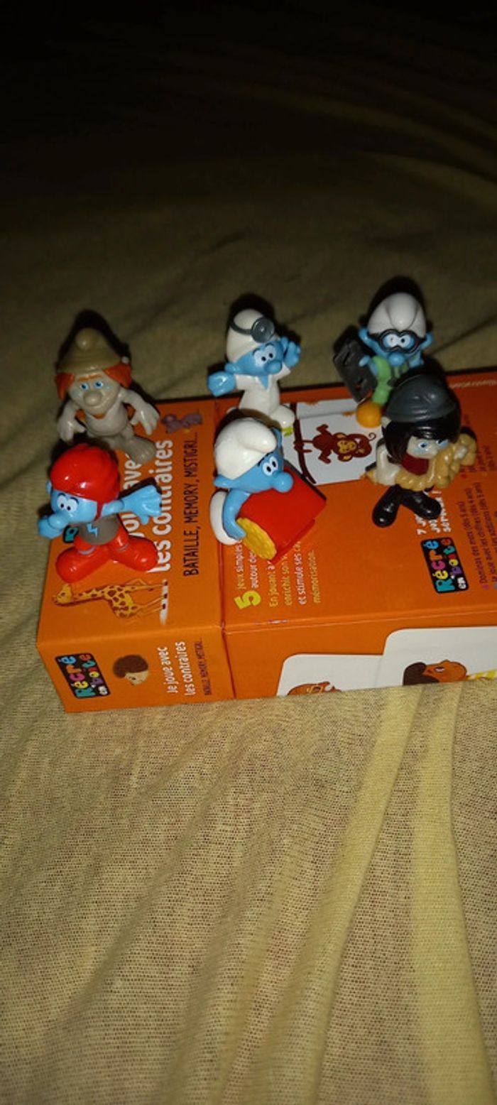 Lot petites figurines schtroumpfs