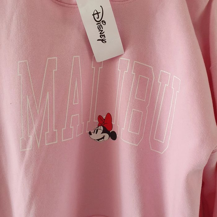 Magnifique Tee-shirt Femme avec capuche Minnie Taille M Couleur rose pâle Disney - photo numéro 2