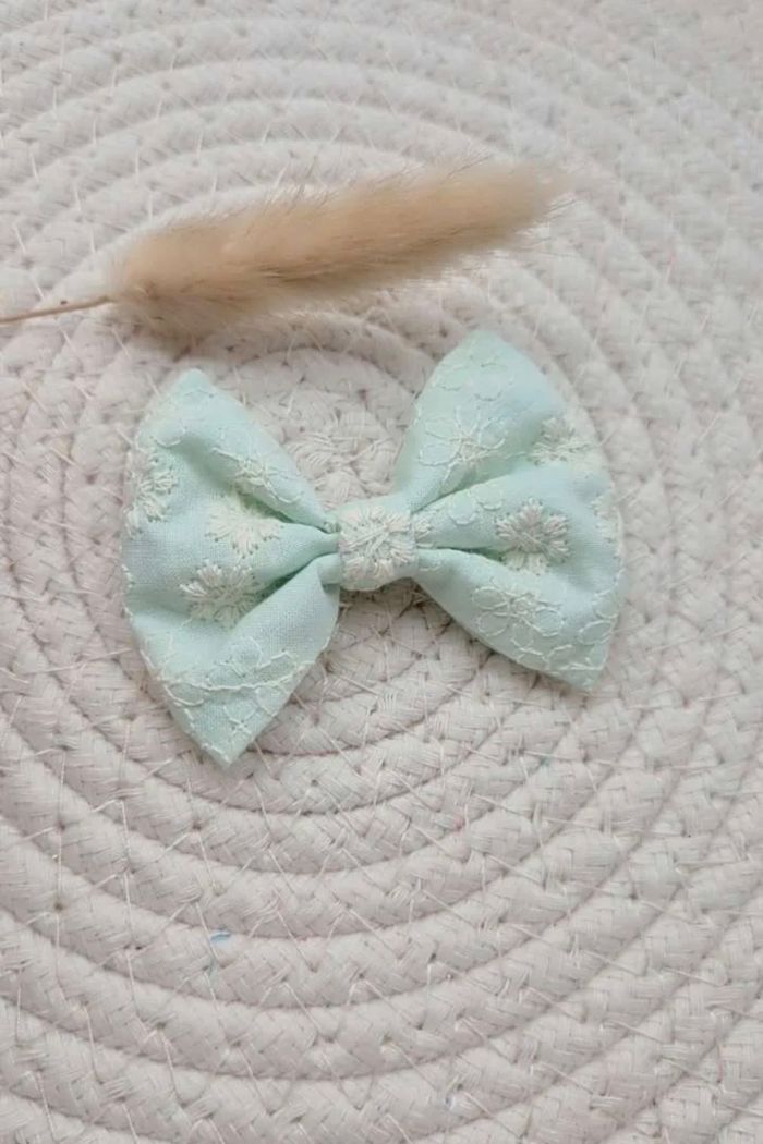 Barrette