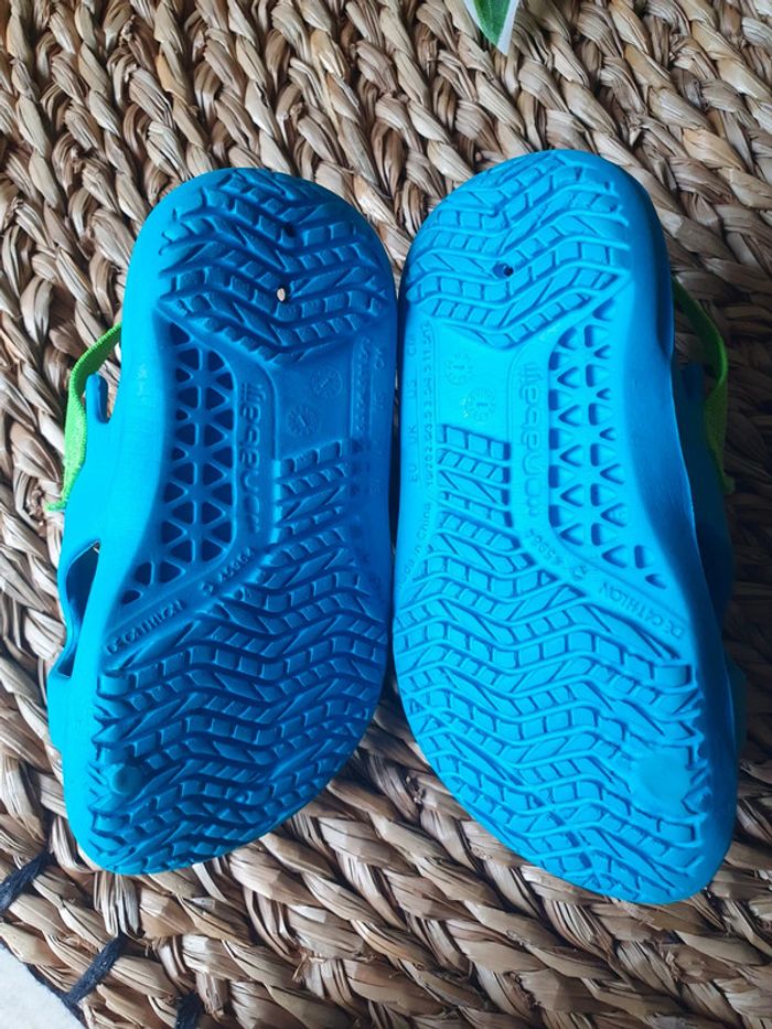 Sandales tong de piscine Nabaiji Decathlon t 19 20 - photo numéro 3