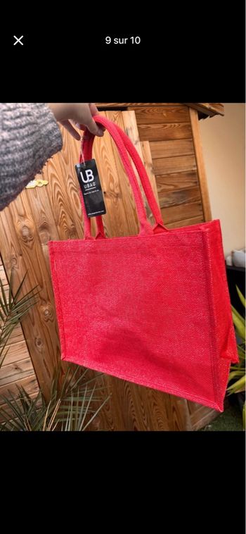 Sacs en jute rouge 
