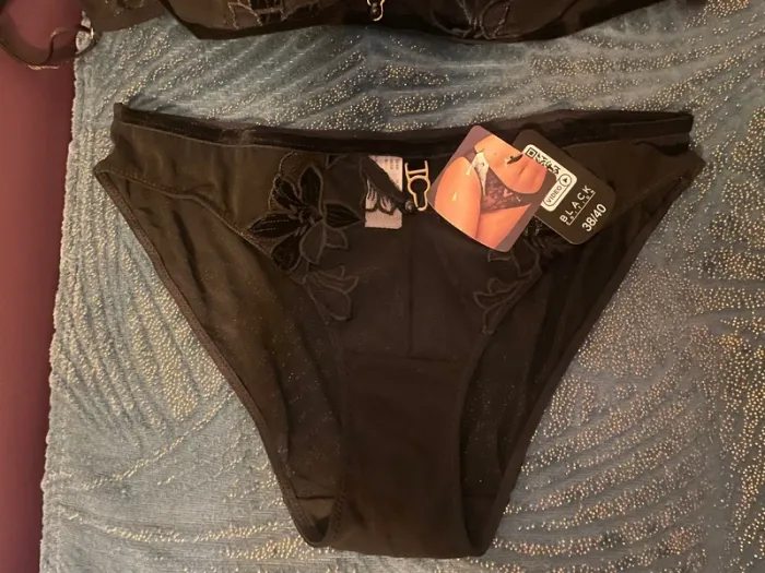 Ensemble lingerie neuf - photo numéro 7