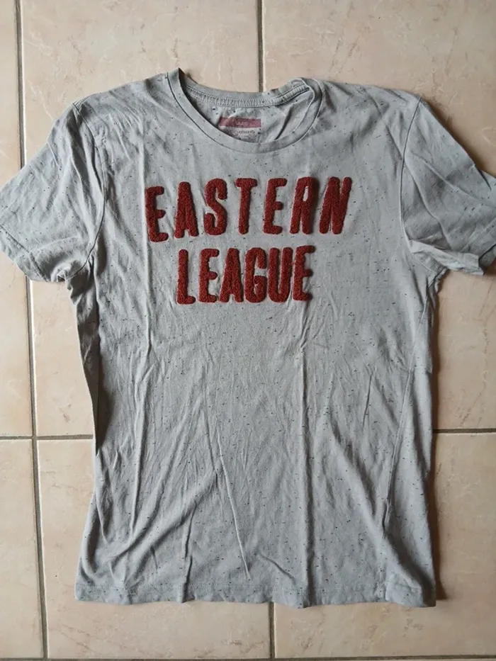 Tee-shirt