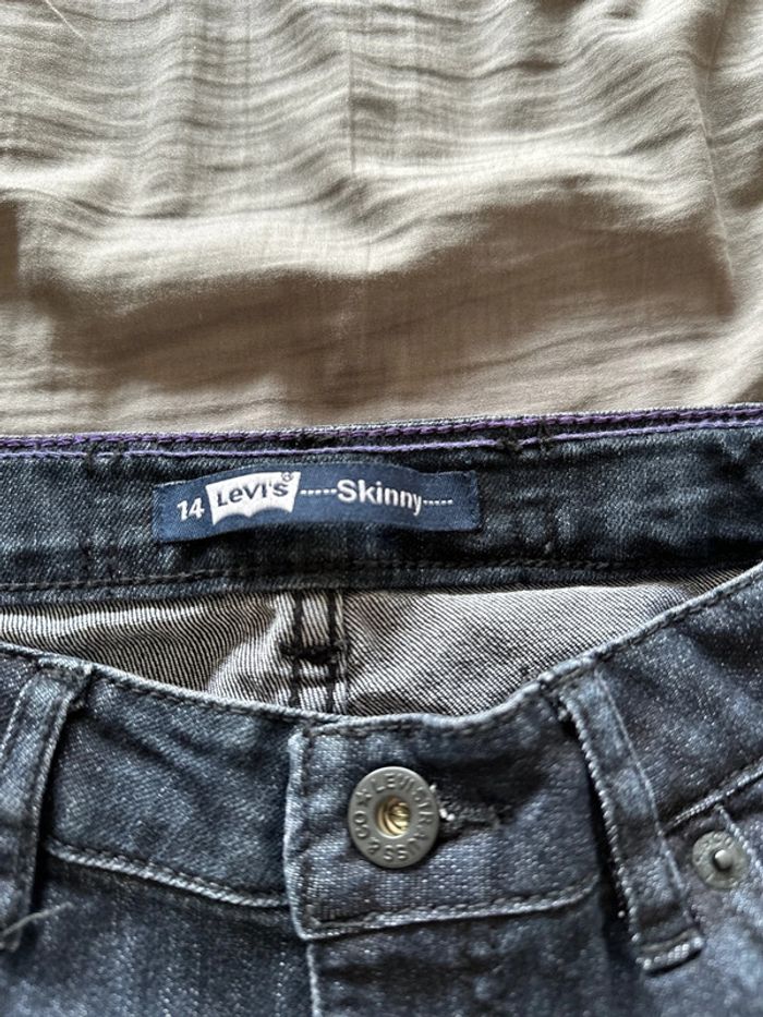 Jeans Lévis 14 ans - photo numéro 2