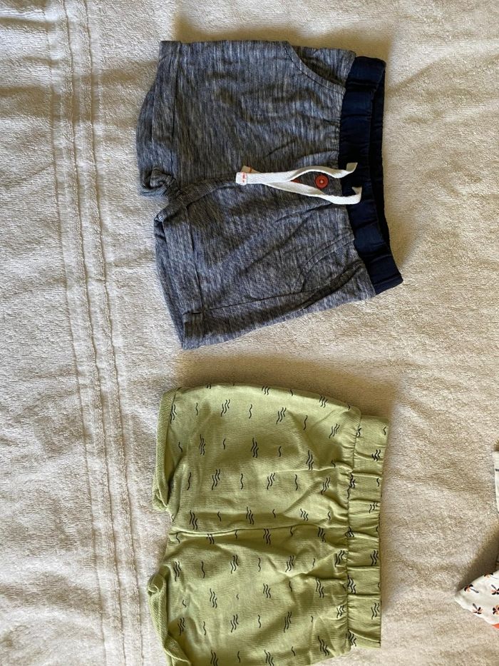 Lot de vêtements en 3-6mois - photo numéro 4