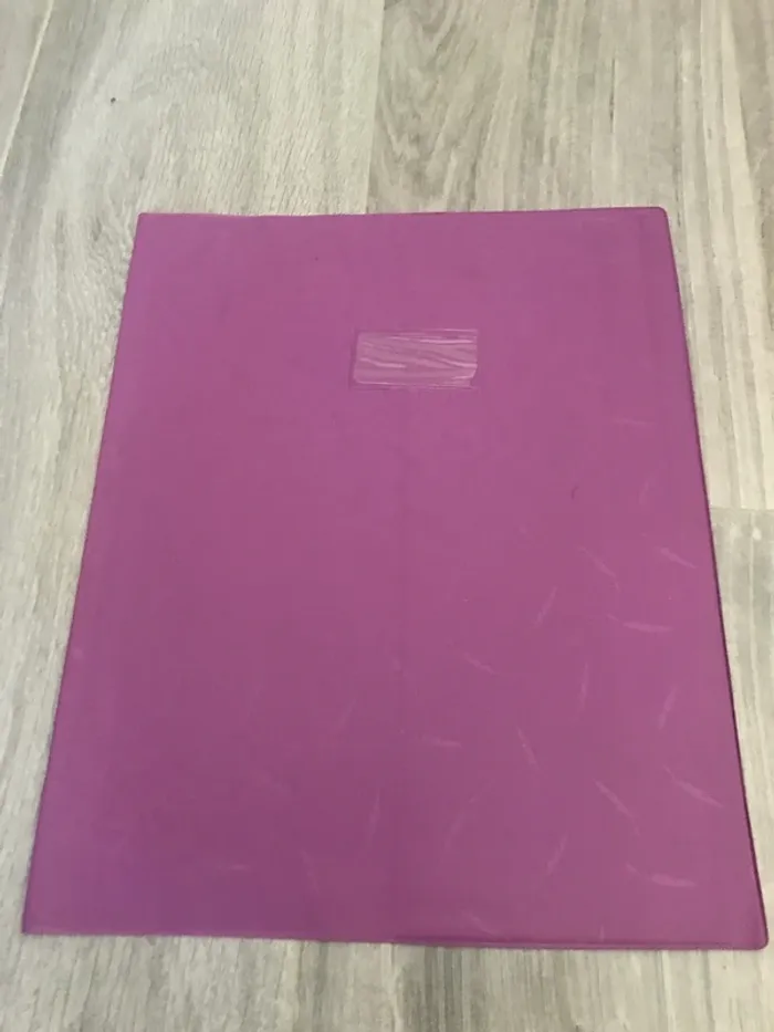 protège couverture cahier petit format a4