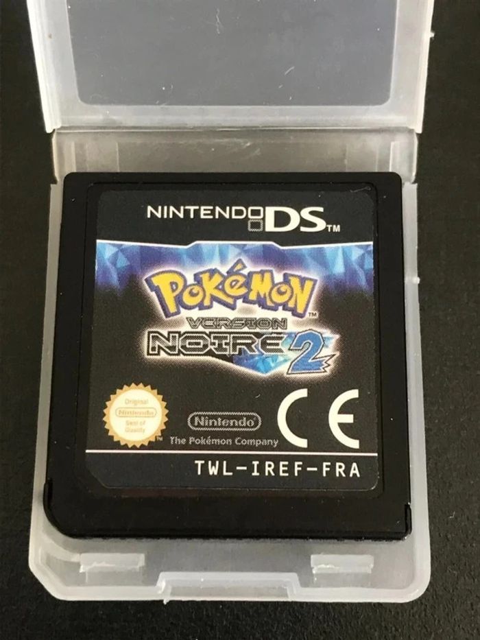 Pokémon version Noire 2 Nintendo DS - photo numéro 2