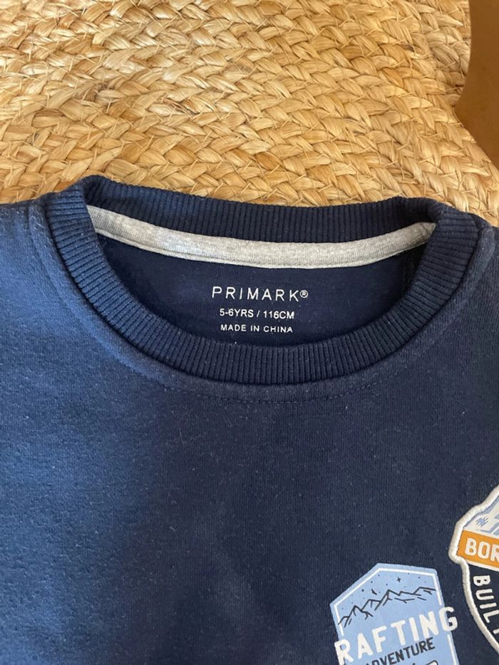 Pull garçon 5/6ans - photo numéro 4