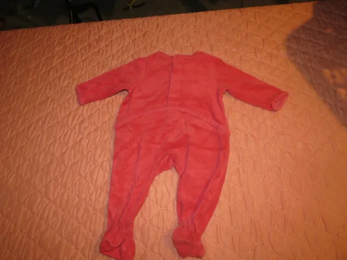 Pyjamas taille 3 mois - photo numéro 3