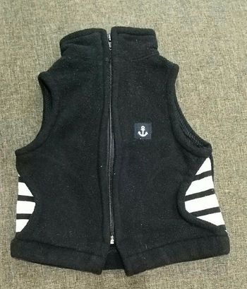 Gilet sans manche polaire - 6 mois