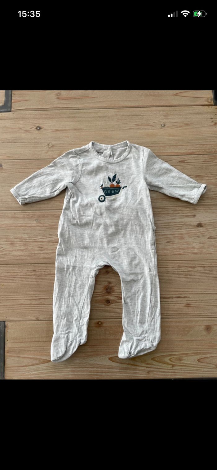Pyjama vertbaudet 9 mois