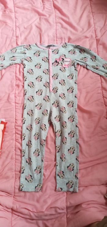Pyjamas Disney Minnie taille 4 ans