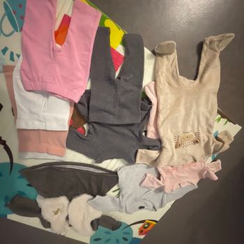 Lot vêtements fille