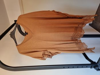 Poncho ocre