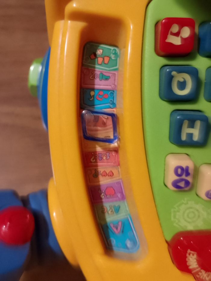 Robot rigolo IQ BUILDERS - photo numéro 5