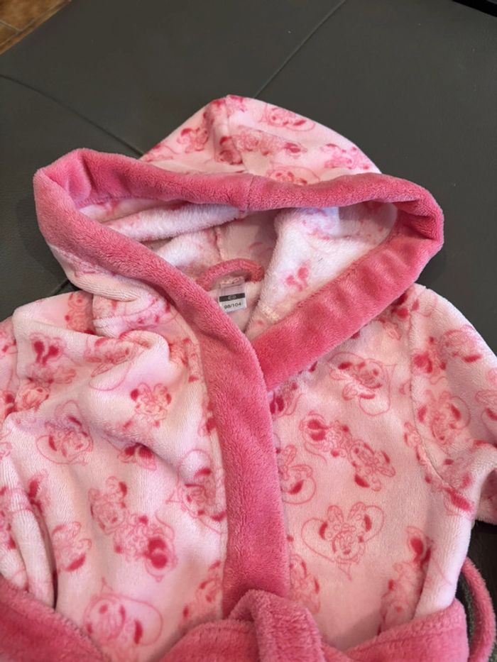 Robe de chambre Minnie de Disney taille 98/102 - photo numéro 4