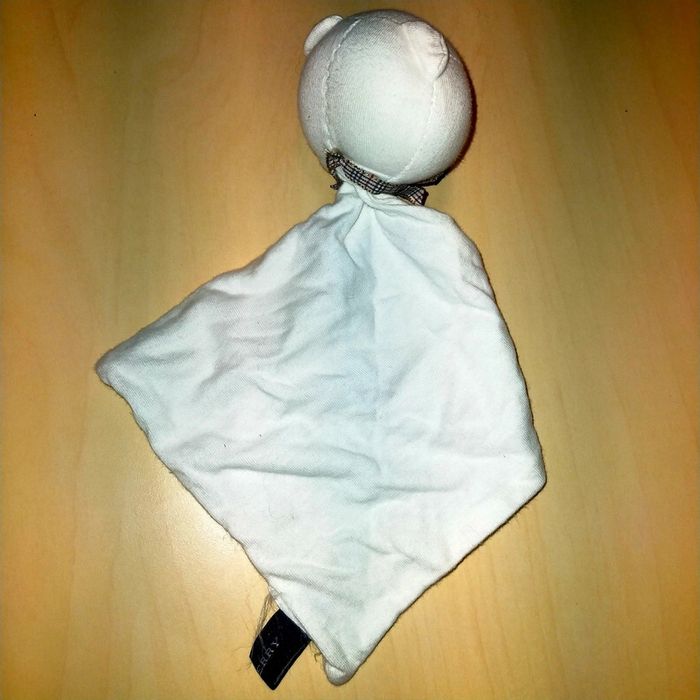 Doudou plat losange blanc nœud Burberry - photo numéro 5