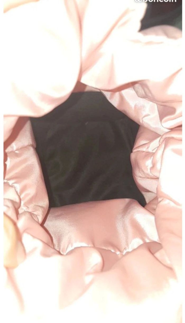 🌺 NEUF sac seau rose avec chaîne - photo numéro 2