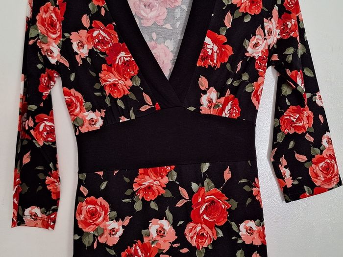 Robe bohème courte à l'imprimé fleuri - photo numéro 3